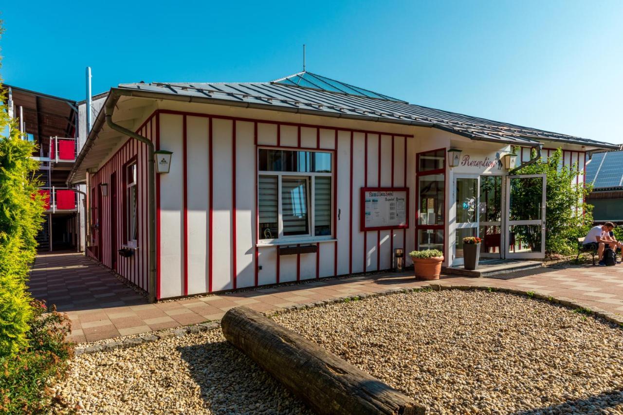 Familienhotel Reiterhof Runding Eksteriør billede
